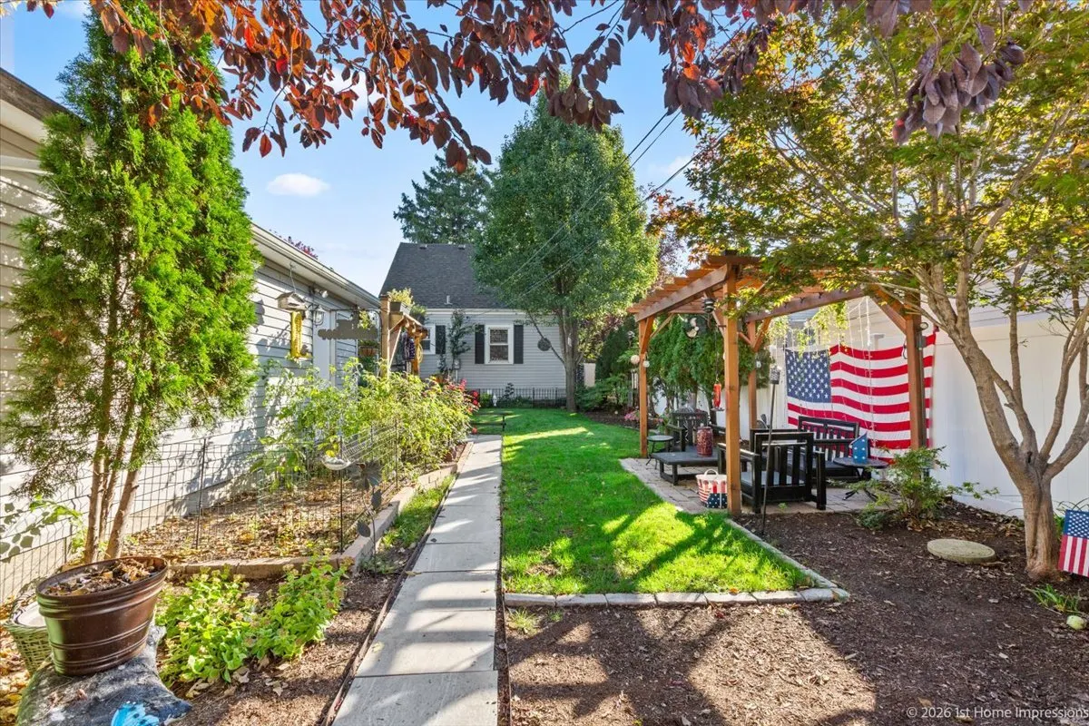9440 S Clifton Park Avenue IL