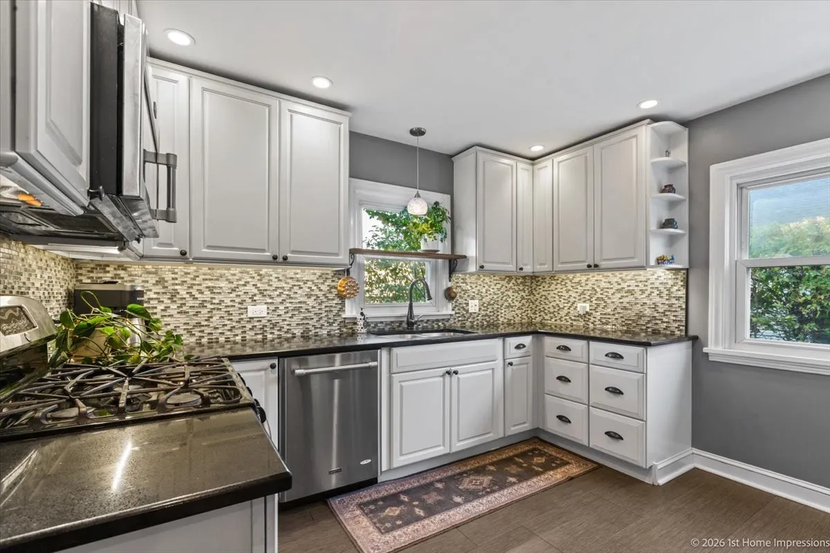 9440 S Clifton Park Avenue IL