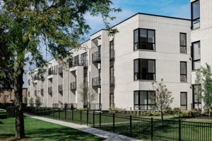 8020 W O'Connor Drive IL #208