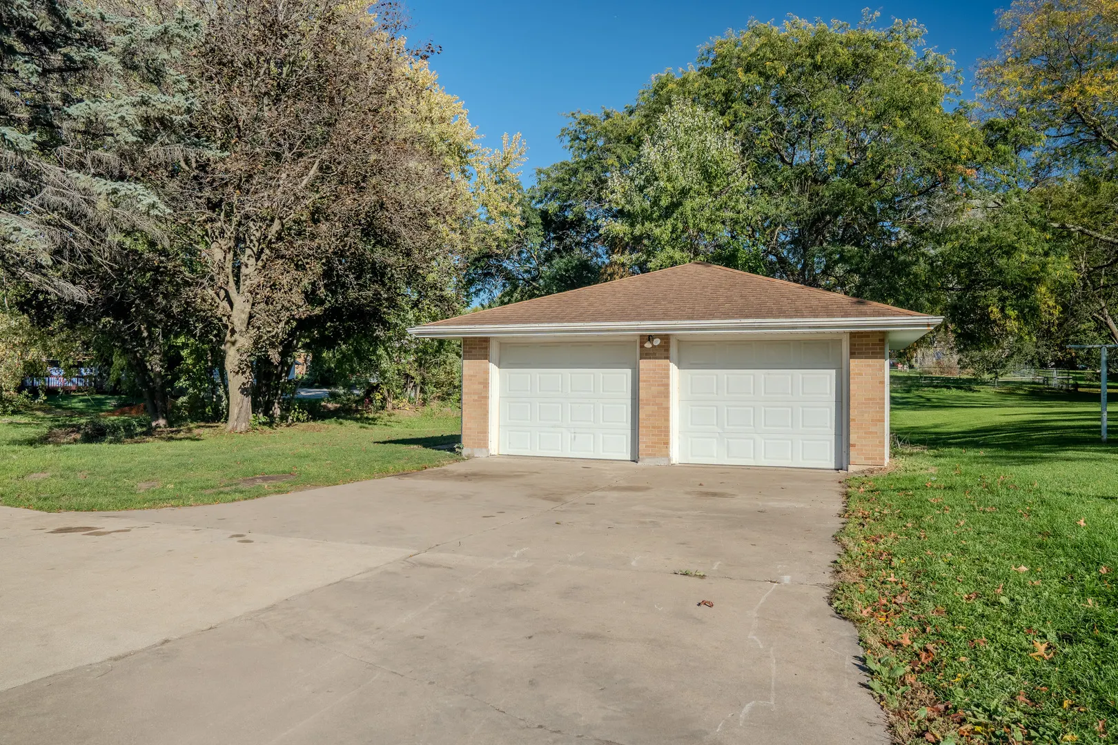 1427 S Walnut Avenue IL