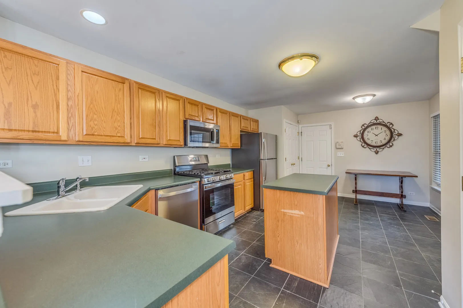 845 Mckenzie Station Drive IL