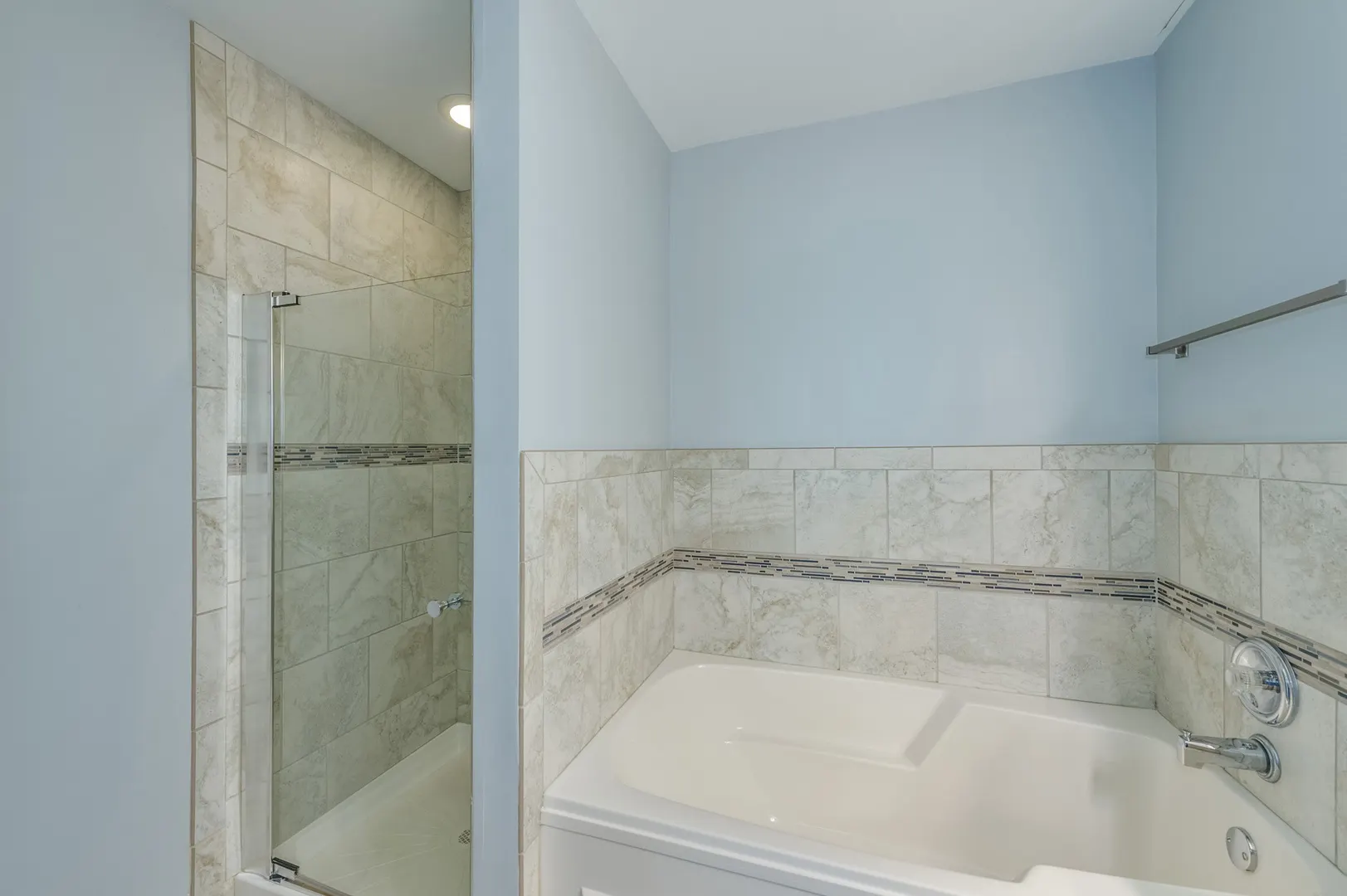845 Mckenzie Station Drive IL