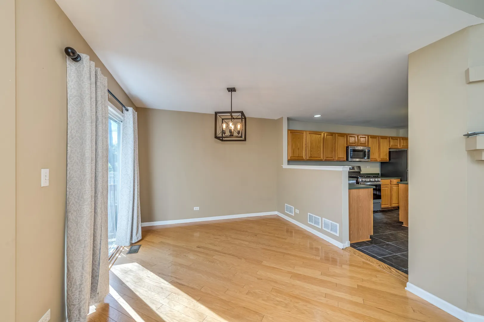 845 Mckenzie Station Drive IL