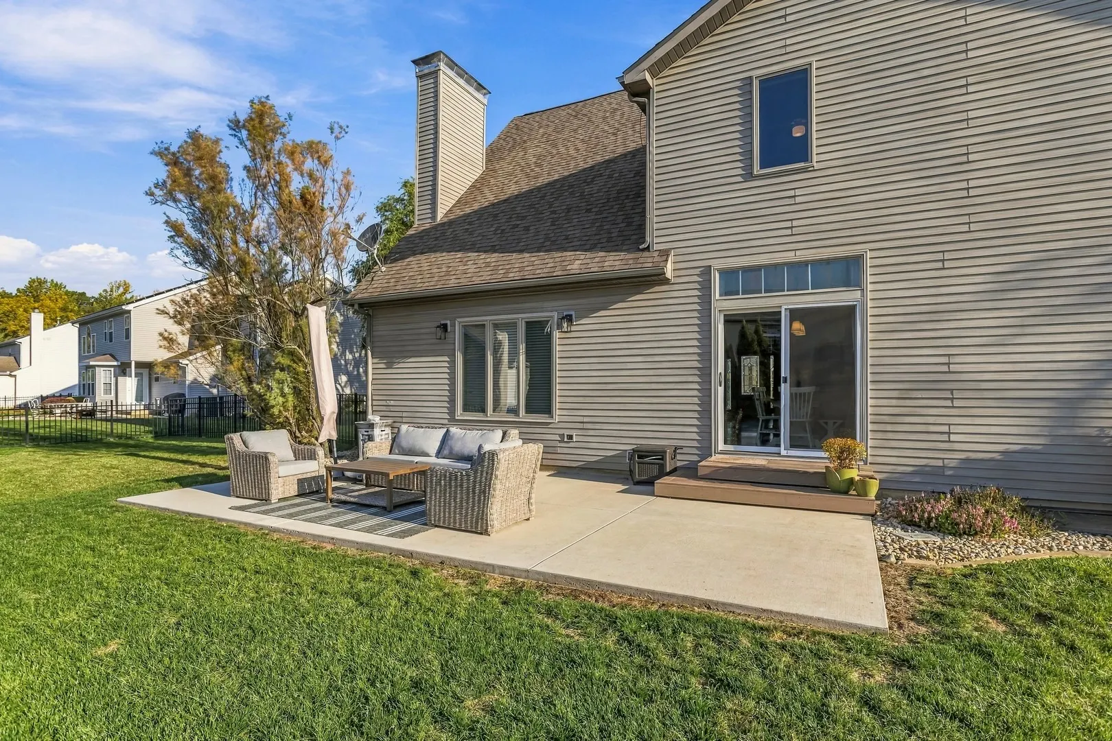 105 Walden Pond Boulevard IL