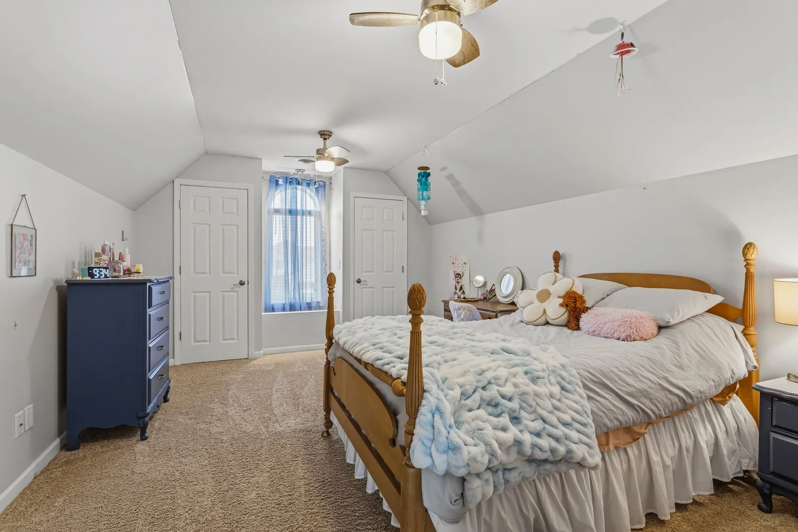 105 Walden Pond Boulevard IL