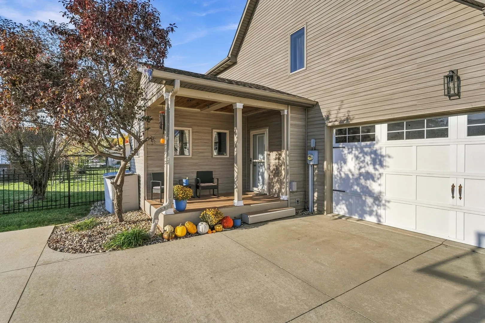 105 Walden Pond Boulevard IL