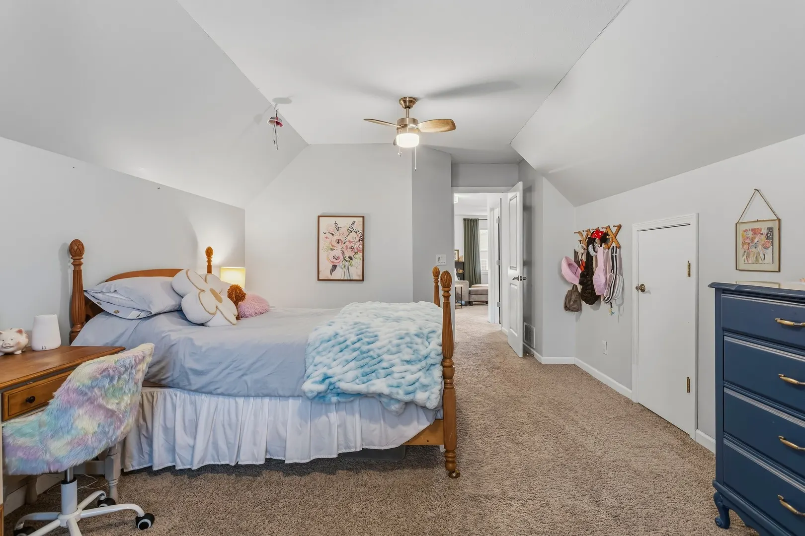105 Walden Pond Boulevard IL