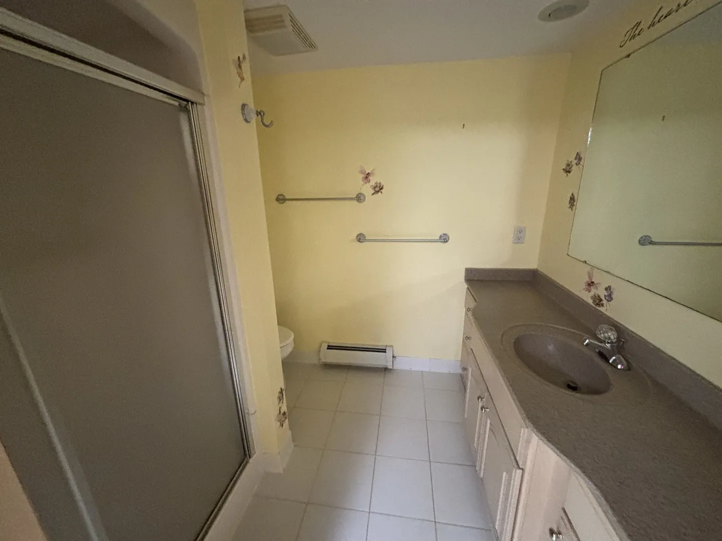250 S 14th Street IA