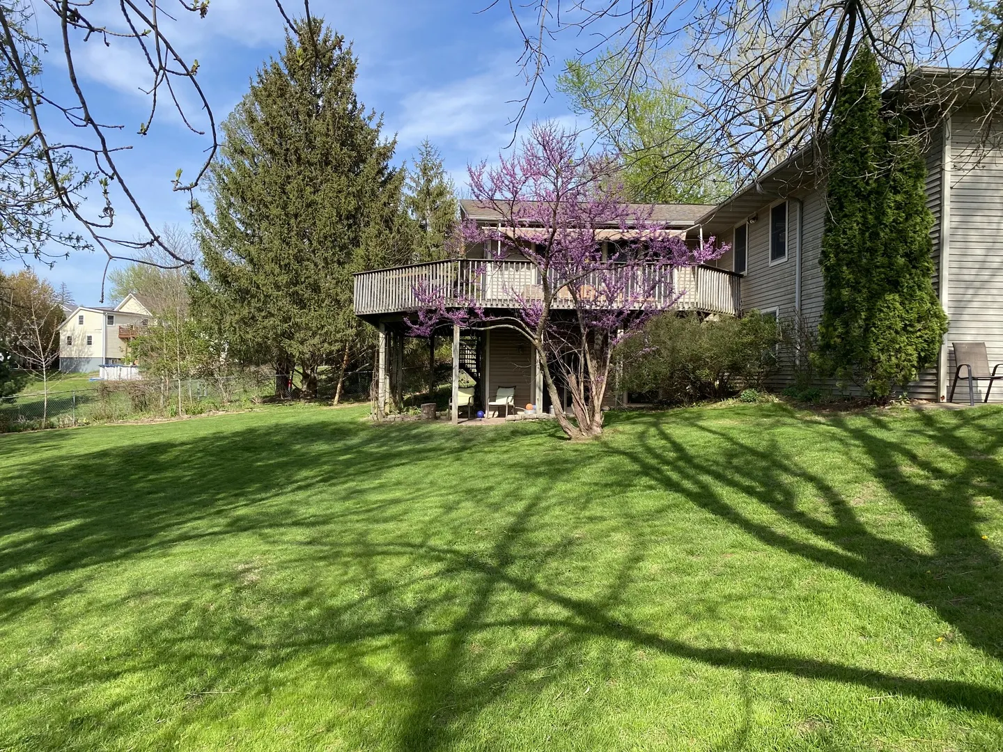 250 S 14th Street IA