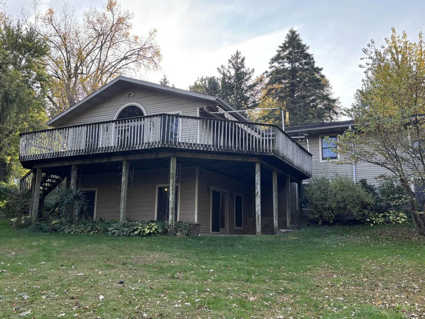 250 S 14th Street IA