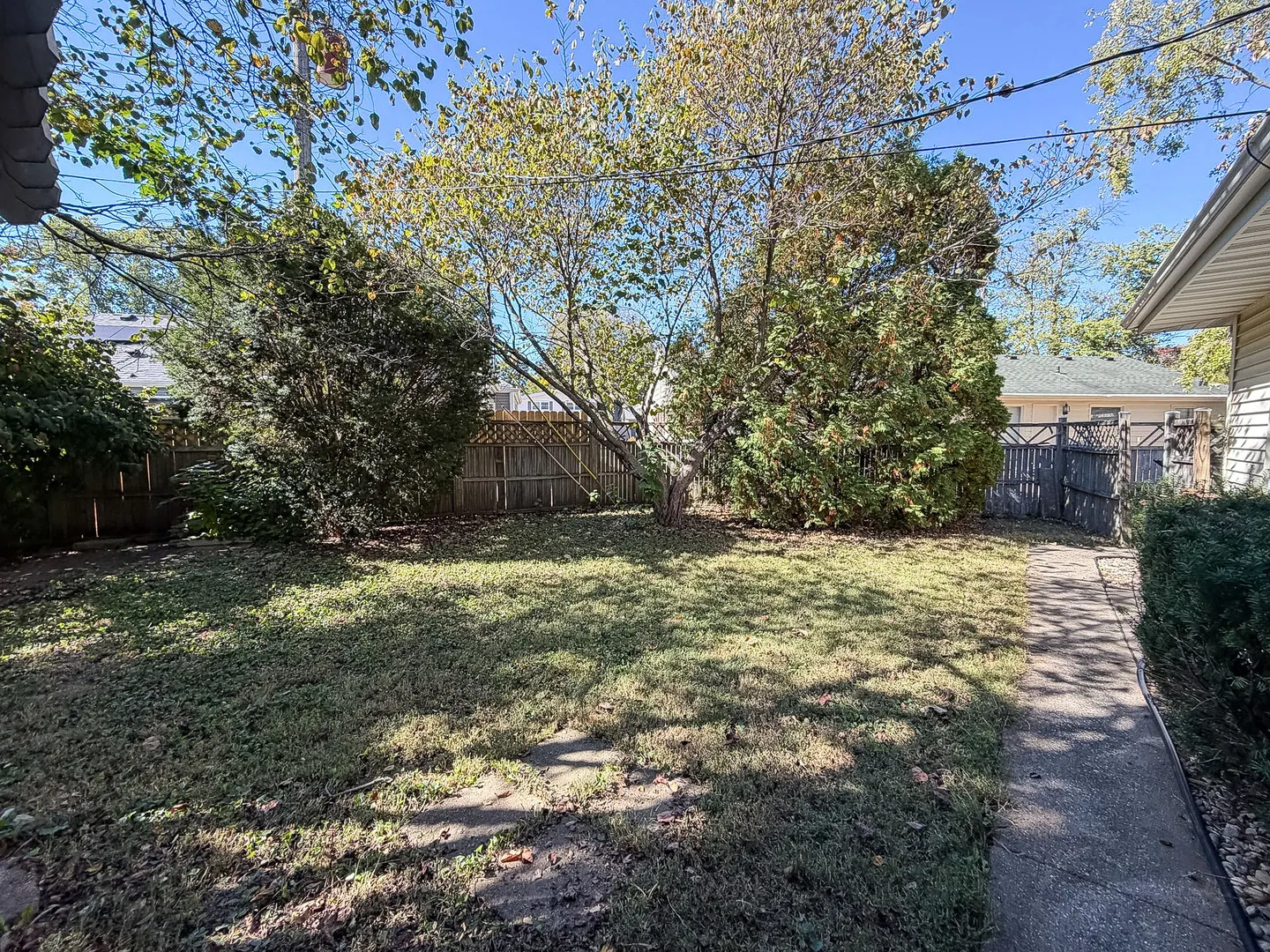 305 Linden Lane IL