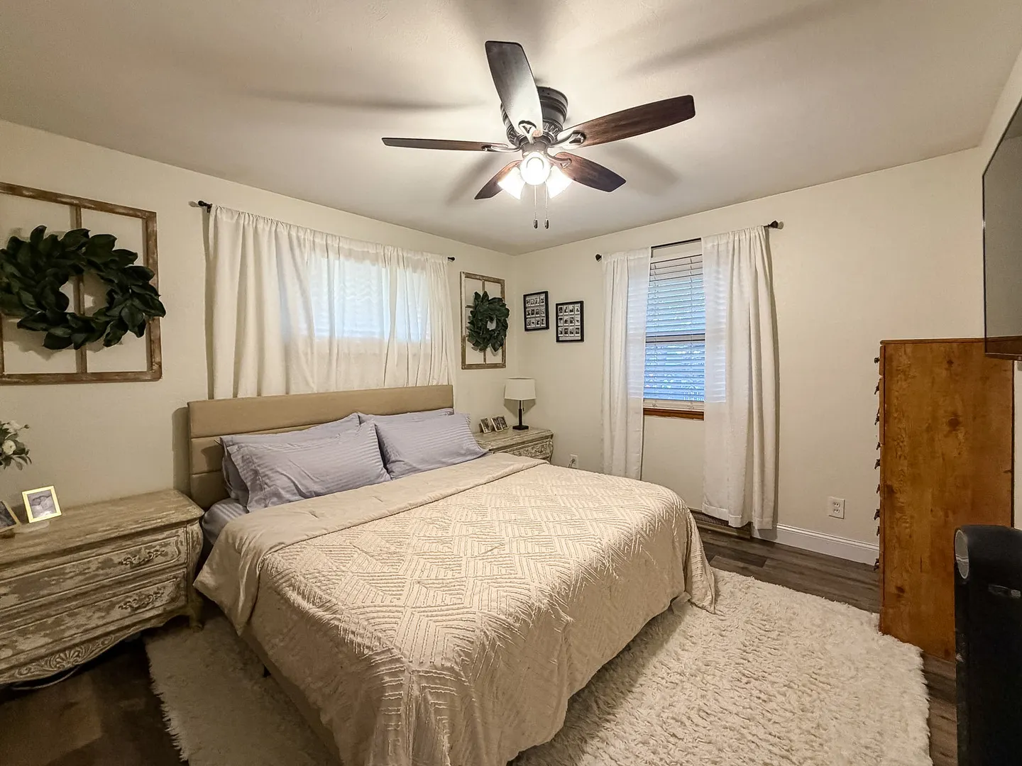 305 Linden Lane IL