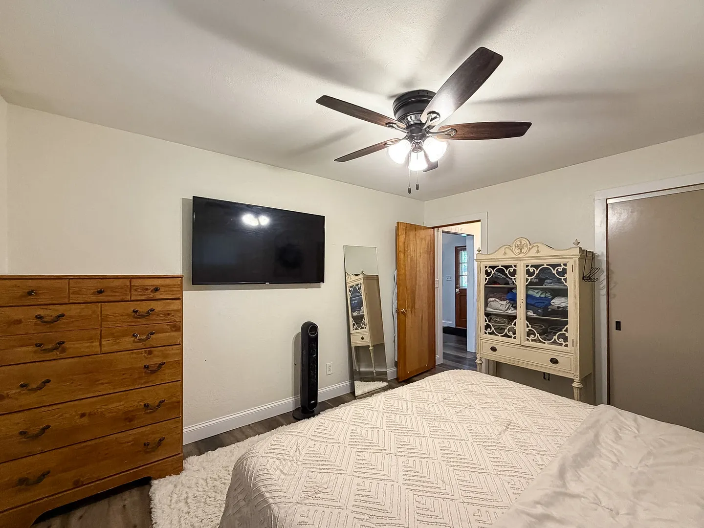 305 Linden Lane IL