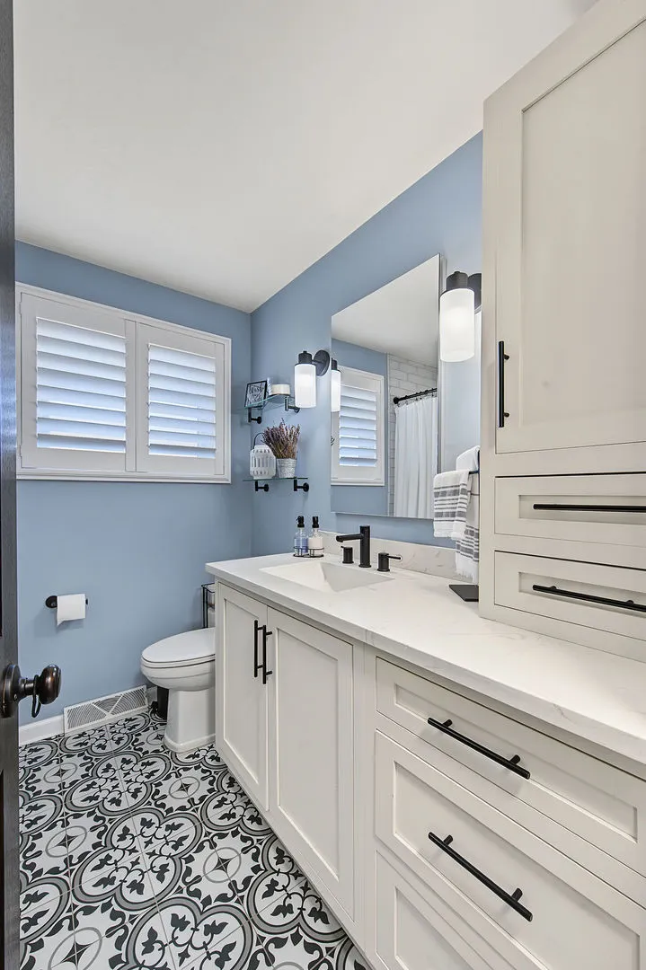 7058 W 63rd Place IL