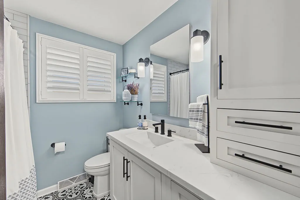 7058 W 63rd Place IL