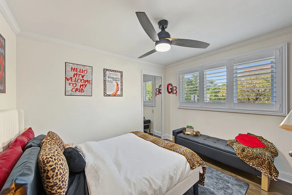 7058 W 63rd Place IL