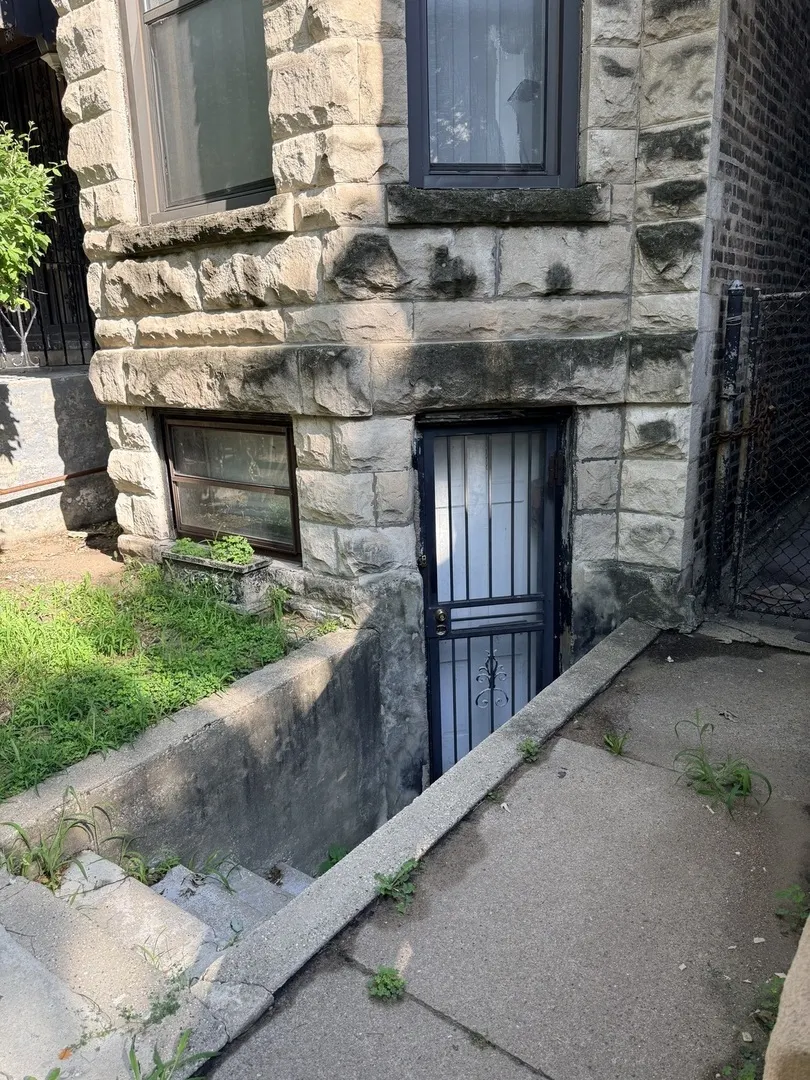 528 E 46th Place IL