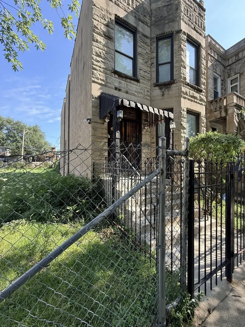 528 E 46th Place IL
