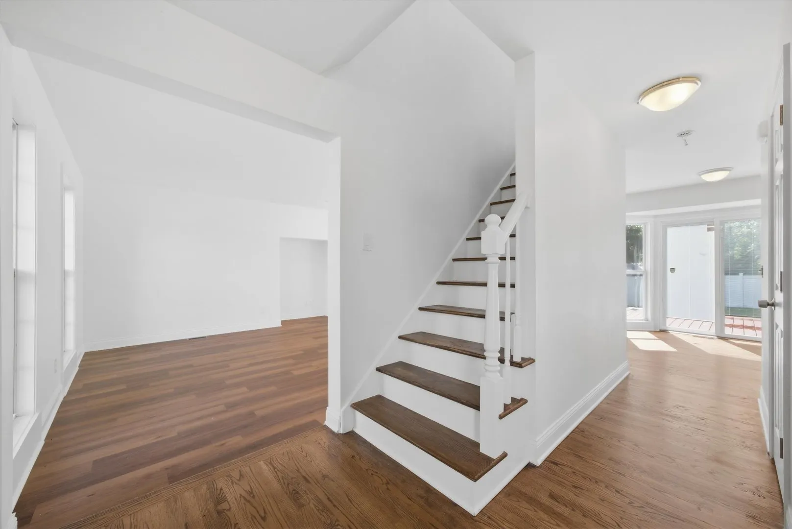 616 Bayfield Drive IL