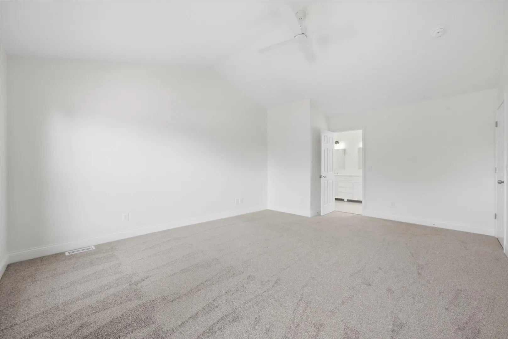616 Bayfield Drive IL