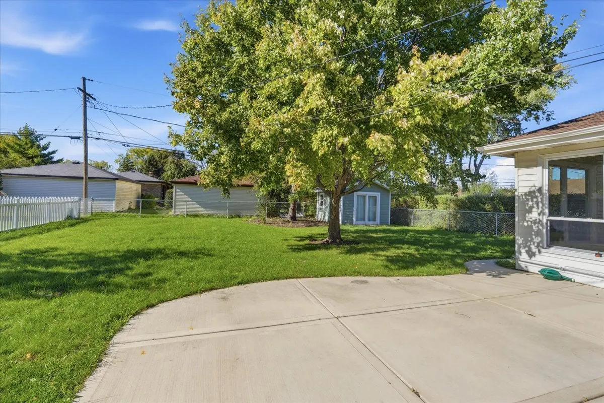 460 S Cherry Street IL