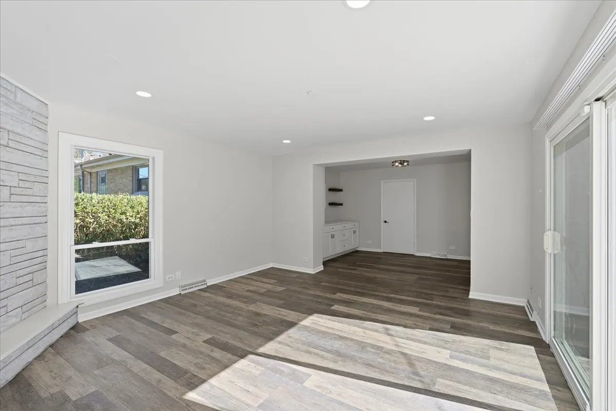 460 S Cherry Street IL
