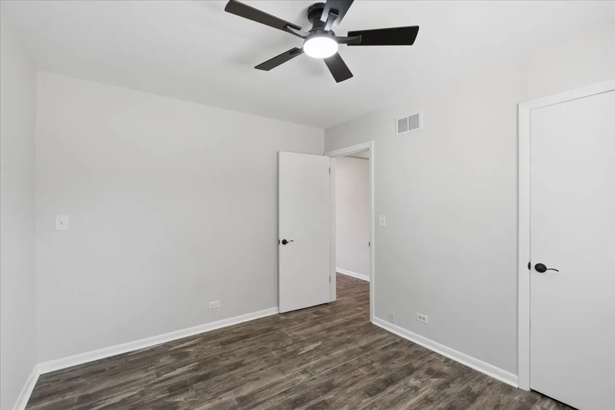 460 S Cherry Street IL