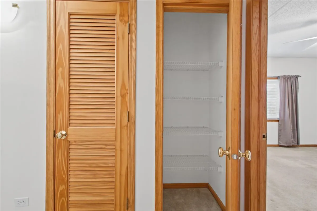 55 S Hale Street IL #207