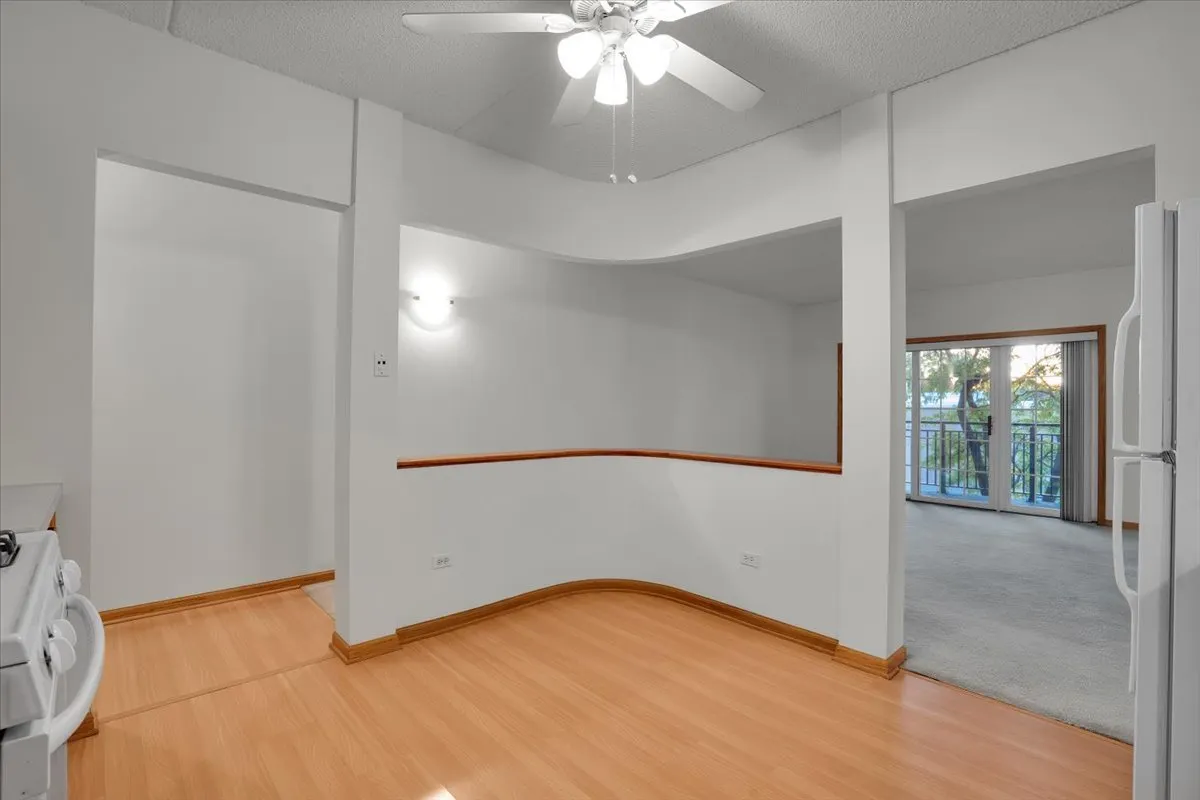 55 S Hale Street IL #207