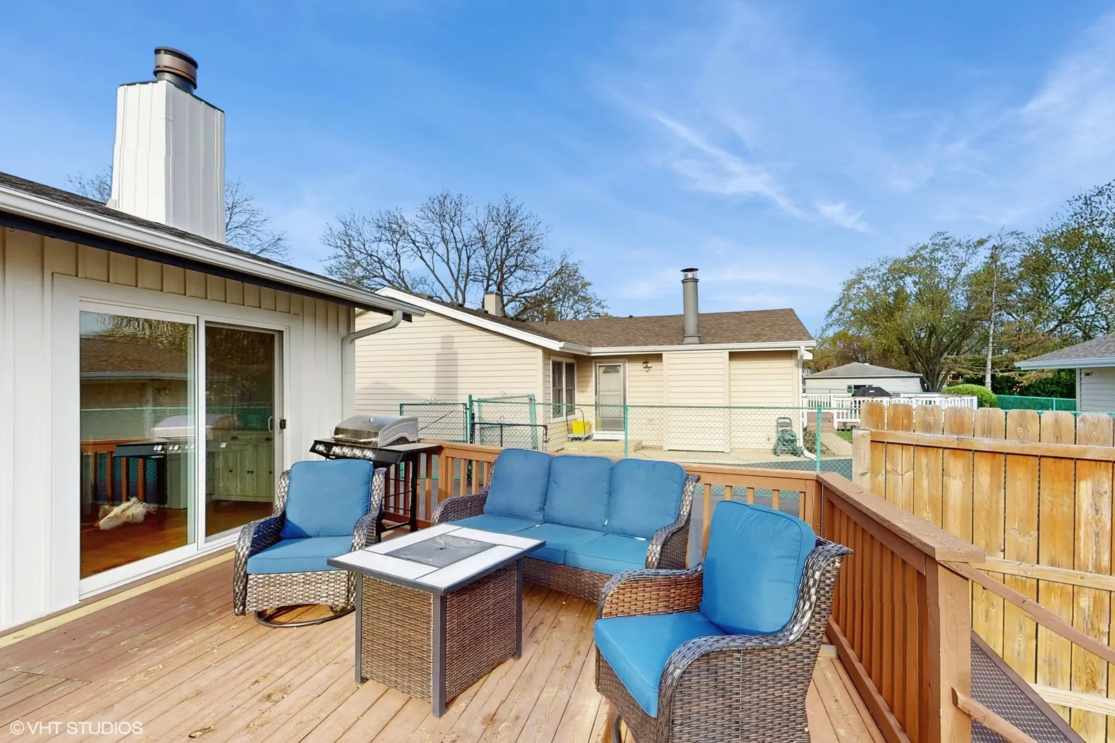 2206 Oak Lane IL