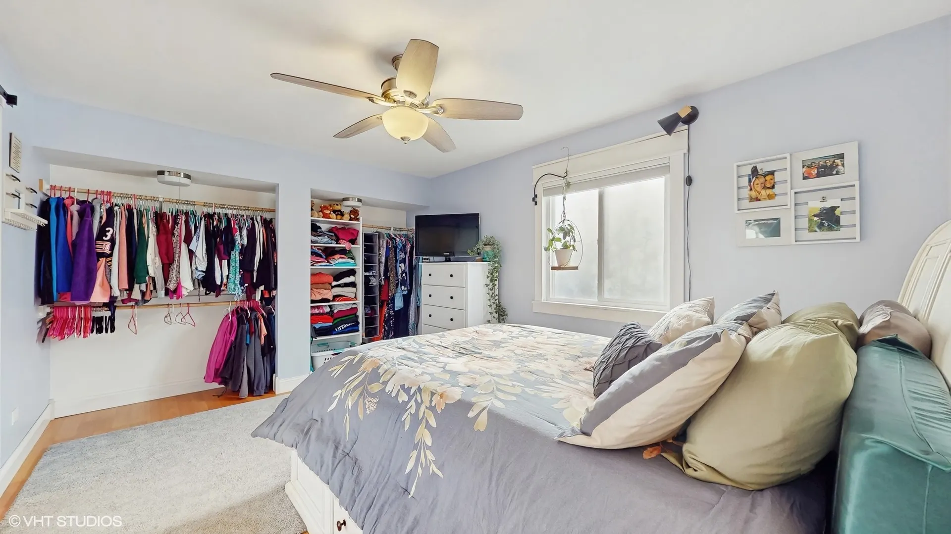 2206 Oak Lane IL