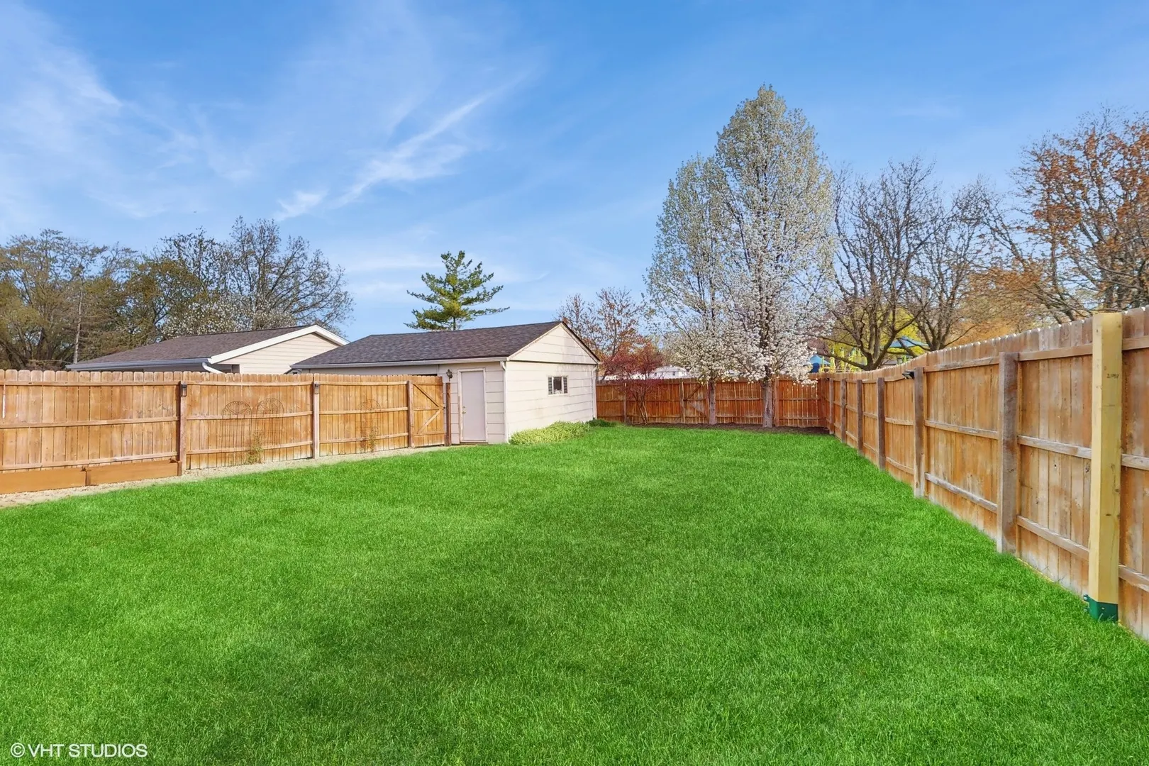 2206 Oak Lane IL