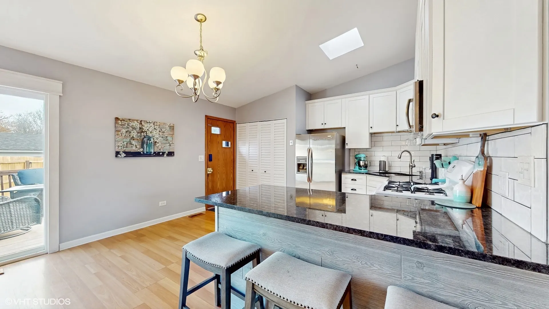 2206 Oak Lane IL
