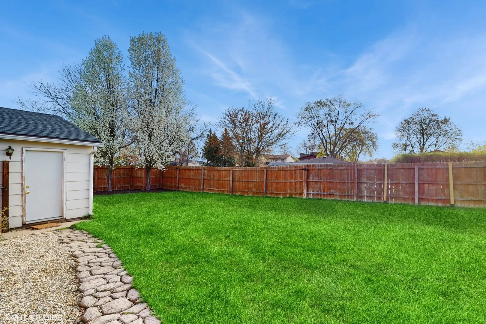 2206 Oak Lane IL