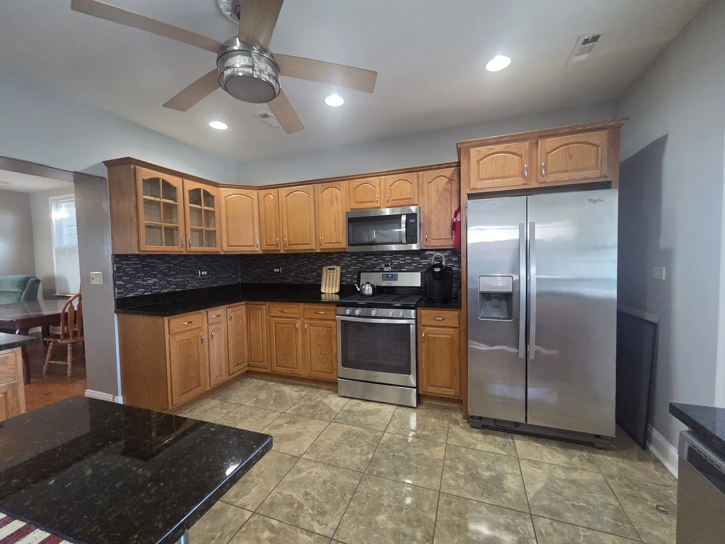 559 W 43rd Place IL #2