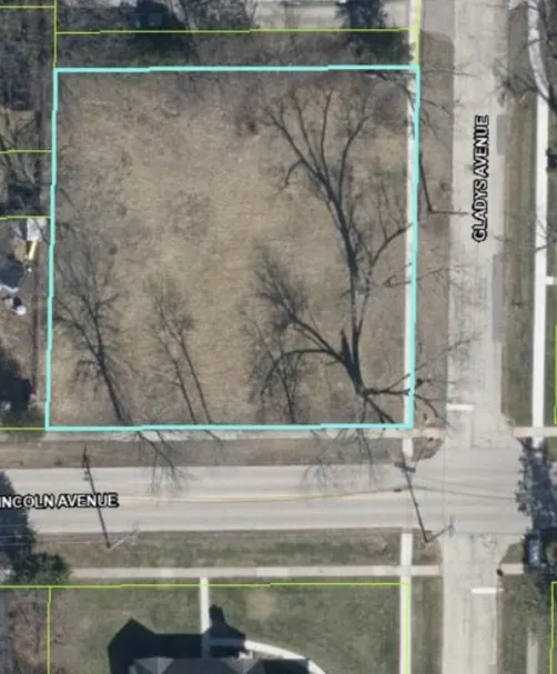 110 Gladys Avenue IL
