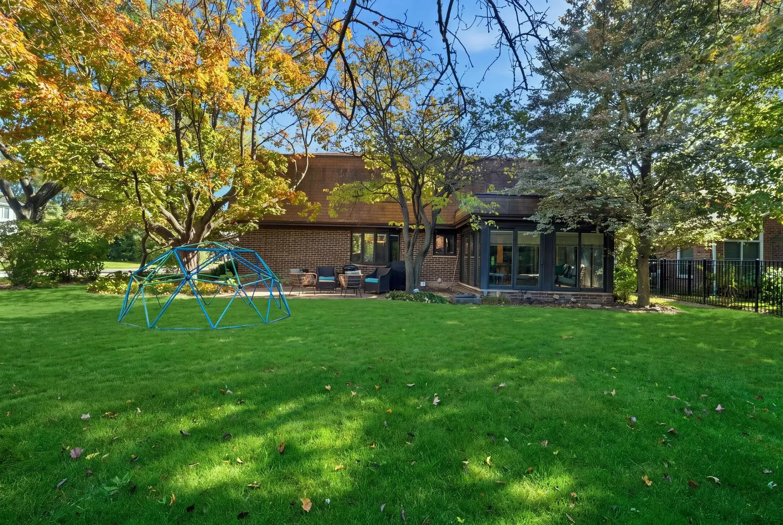 1341 Gordon Terrace IL