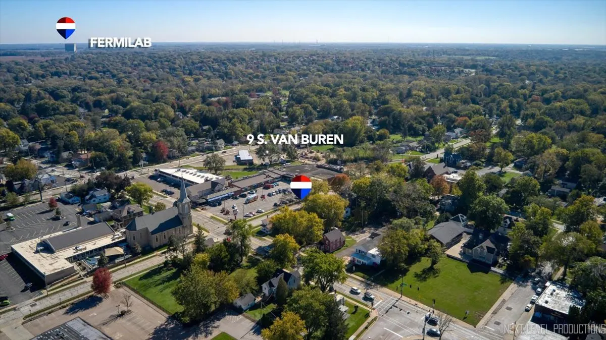 9 S Van Buren Street IL