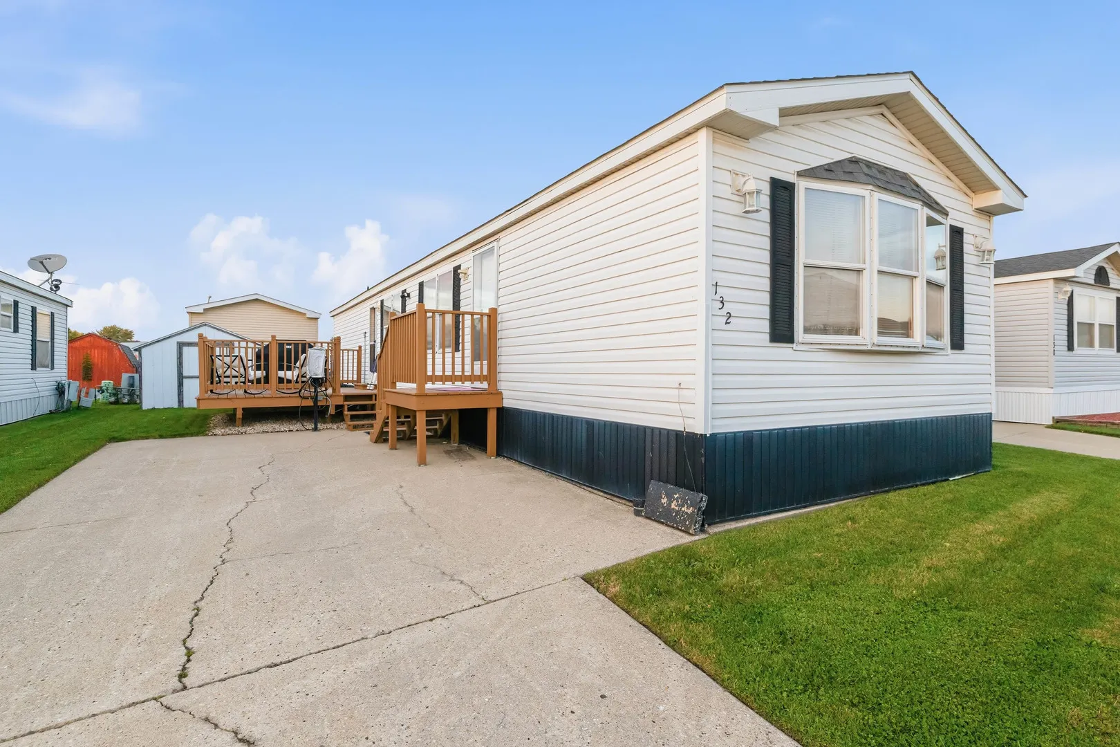 132 3rd Avenue IL