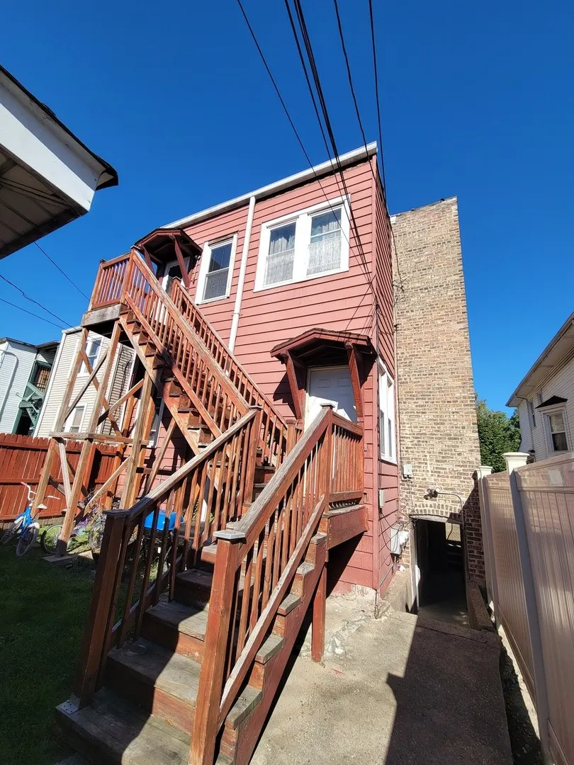 5539 W Adams Street IL