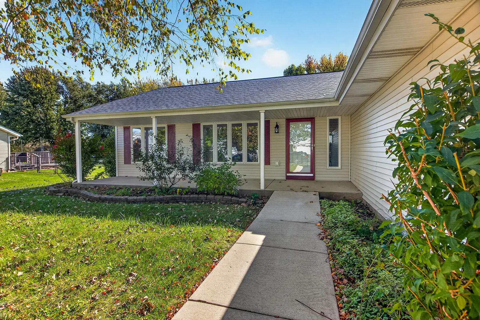 136 Harvest Glenn Drive IL