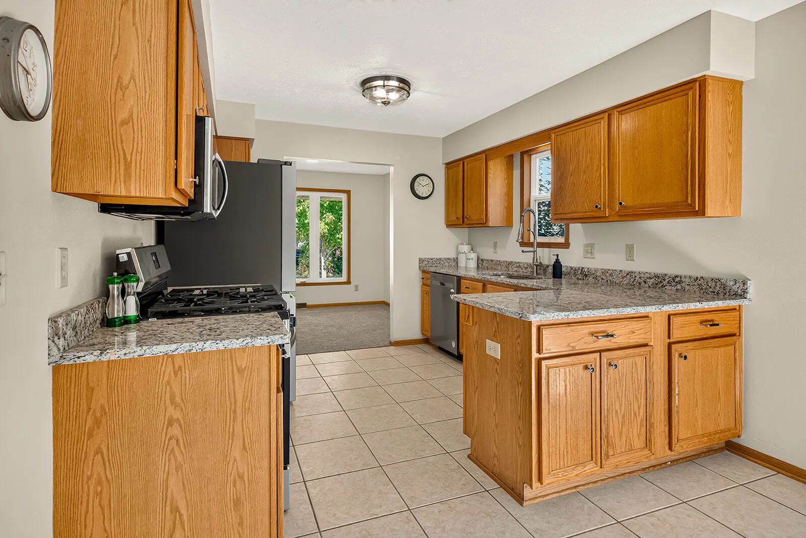 136 Harvest Glenn Drive IL