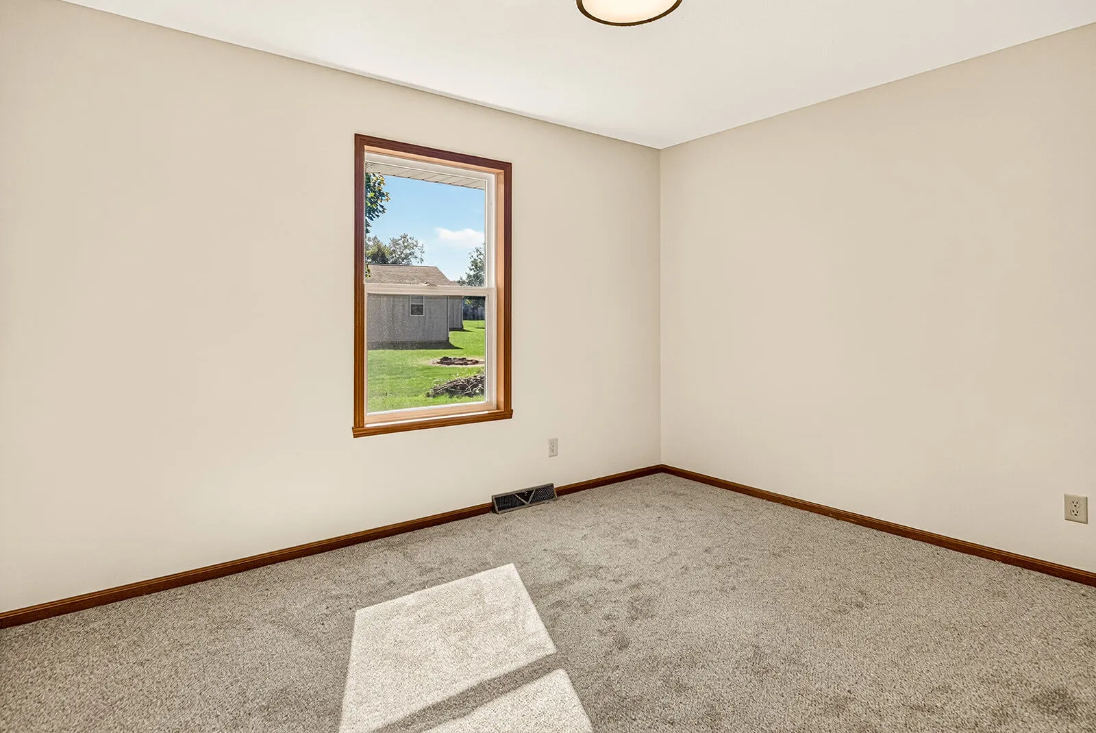 136 Harvest Glenn Drive IL