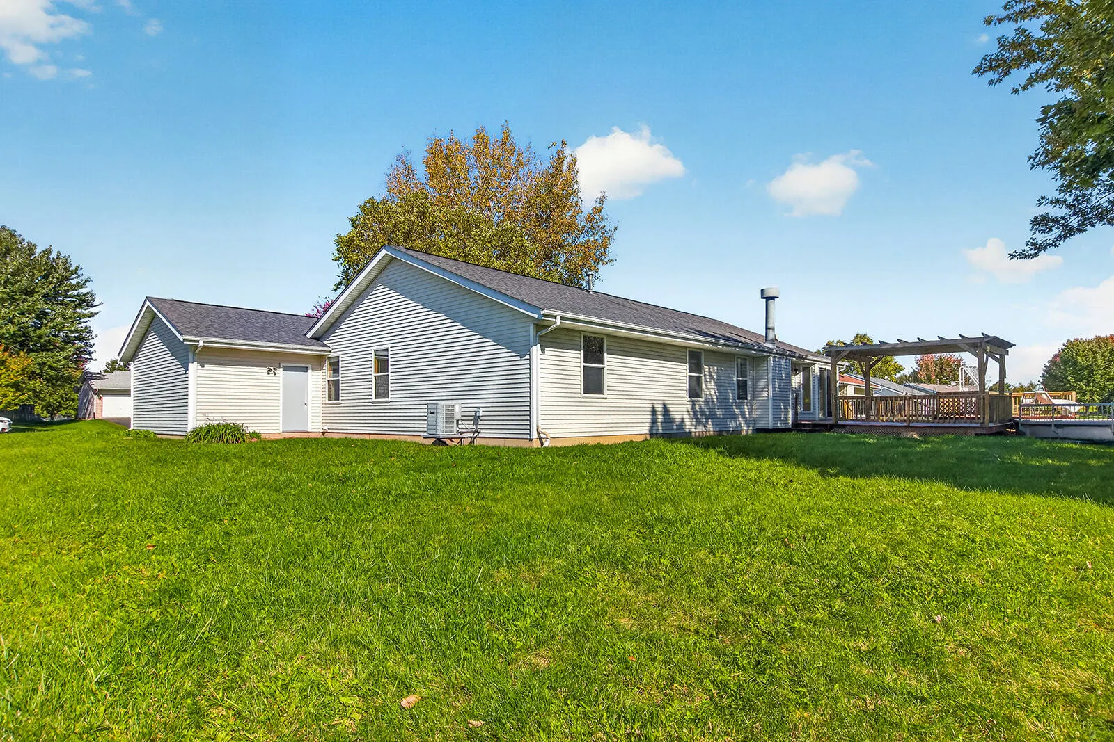 136 Harvest Glenn Drive IL