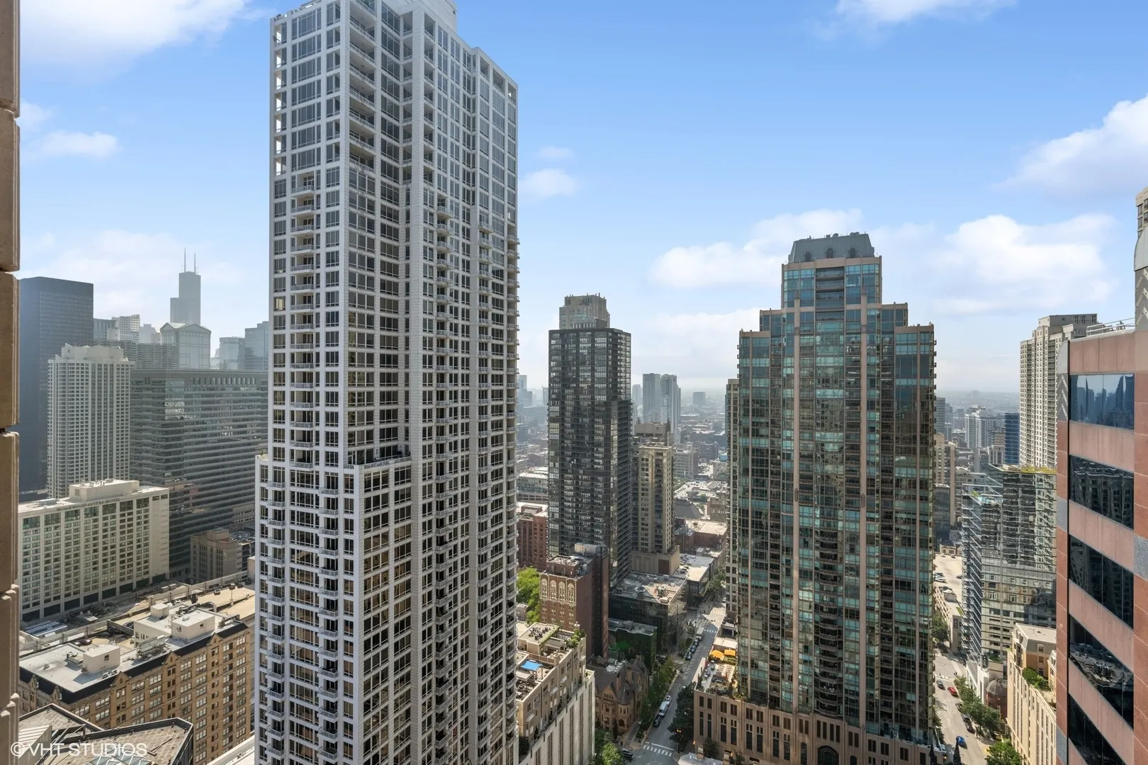 118 E Erie Street IL #37H
