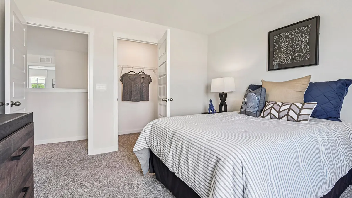 1226 Tiger Lily Drive IL