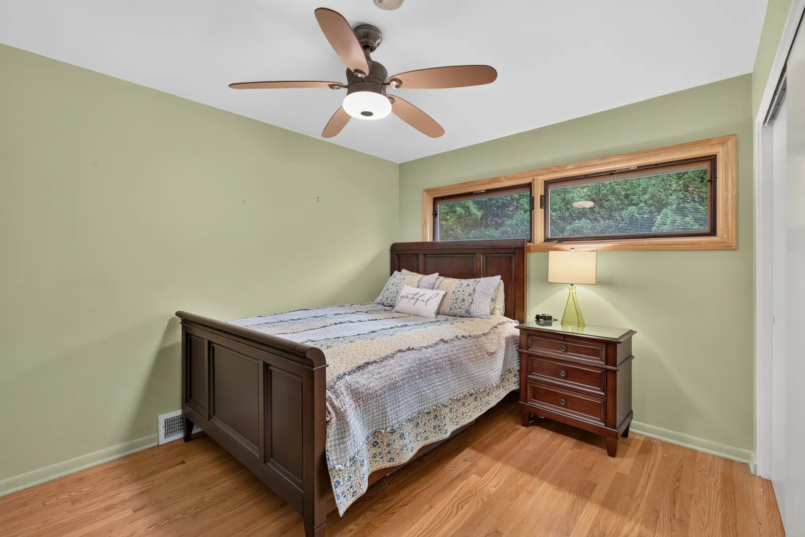 220 E Hillside Road IL