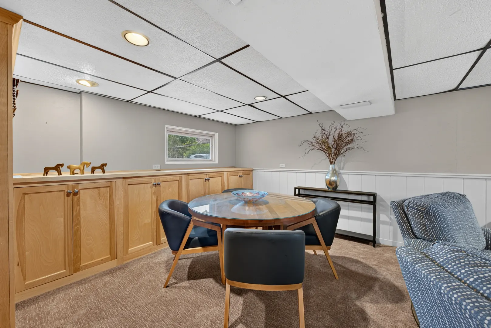 220 E Hillside Road IL