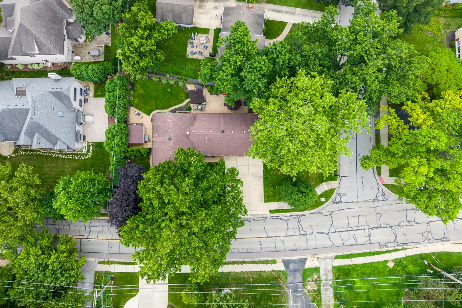 220 E Hillside Road IL