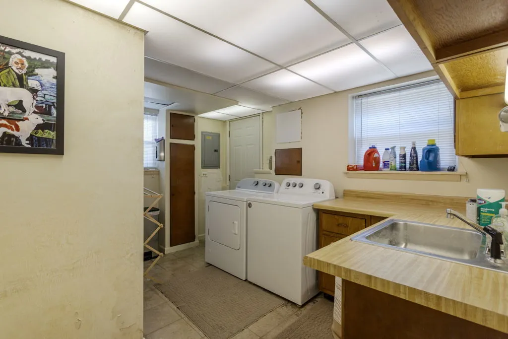 415 Wilkins Drive IL